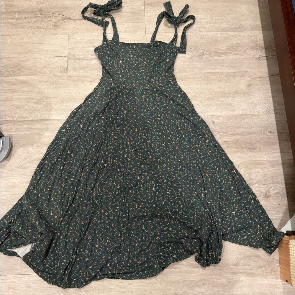 Reformation// Edita Midi Dress - Picture 3 of 5